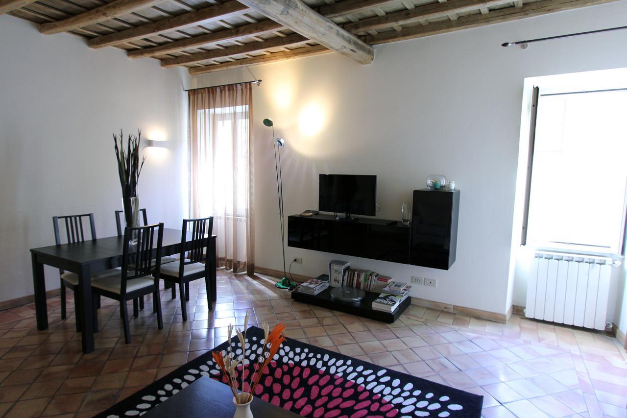Appartamento Mattei Flat Roma Esterno foto